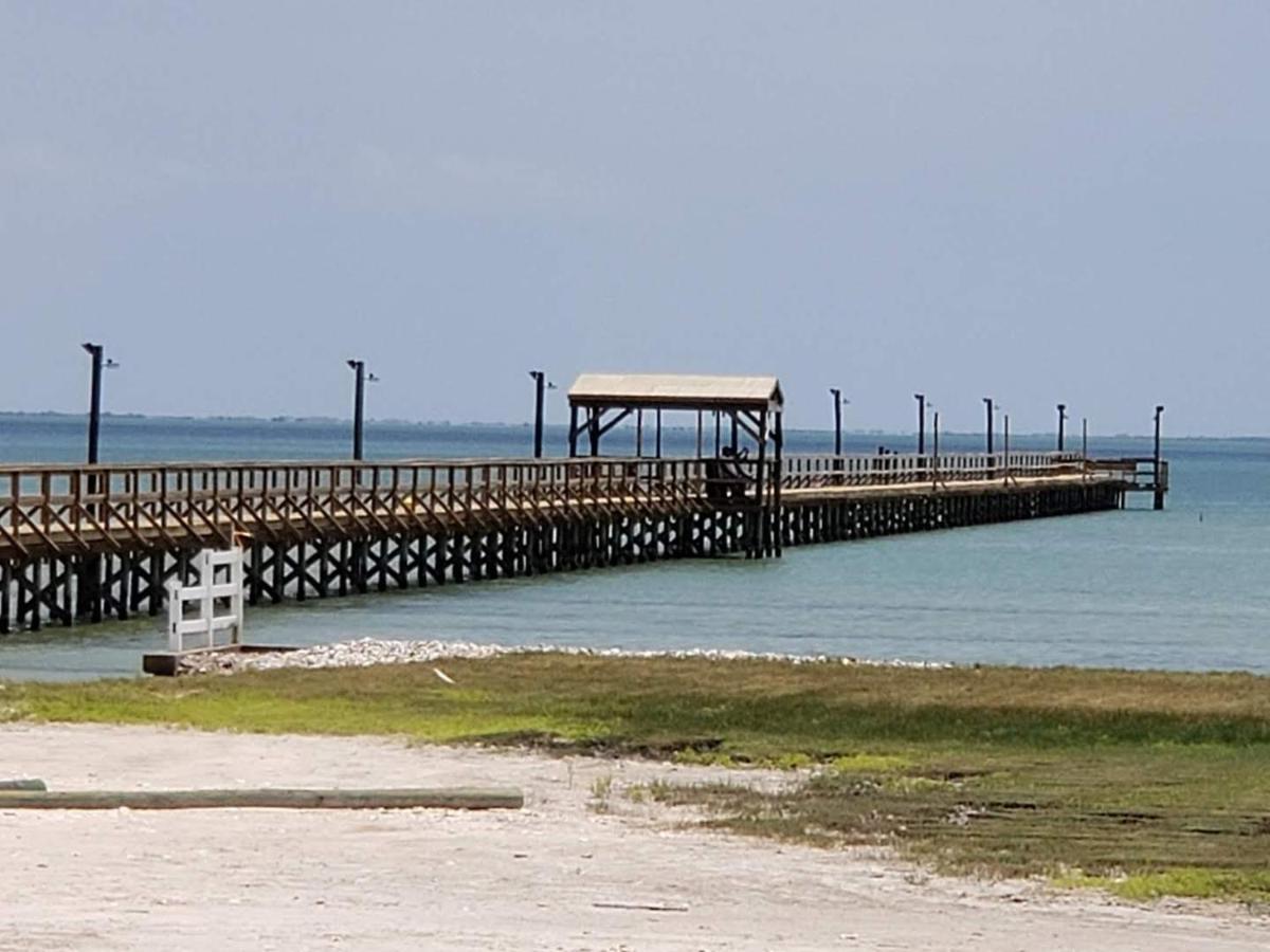 Benjamin'S Pier At Laguna Reef Resort Rockport Exteriör bild