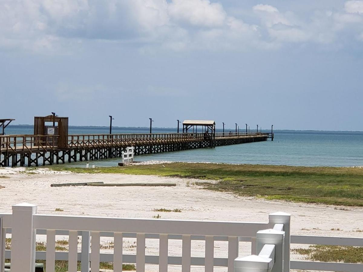 Benjamin'S Pier At Laguna Reef Resort Rockport Exteriör bild